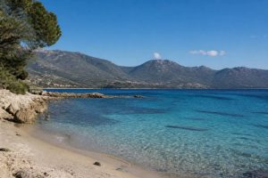 plage de Barbicaja : une plage emblématique près d’Ajaccio