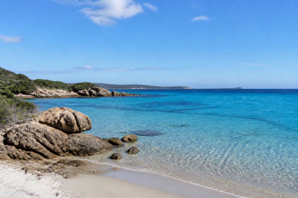 plage de Chevanu : un coin préservé à découvrir en corse du sud