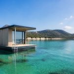 Boat house en Corse : hébergements insolites et conseils pour séjourner sur l’eau